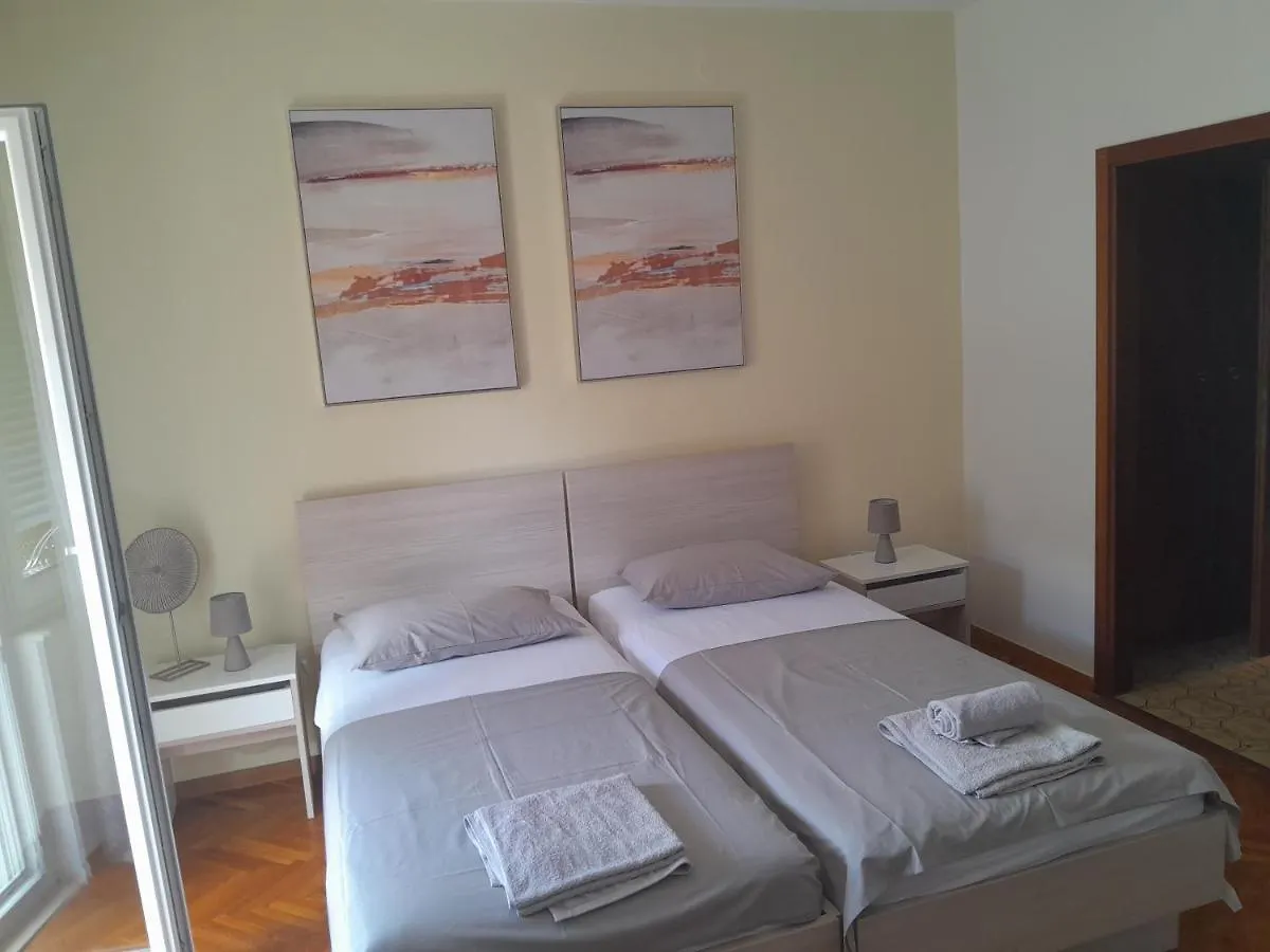 Apartment L Trogir